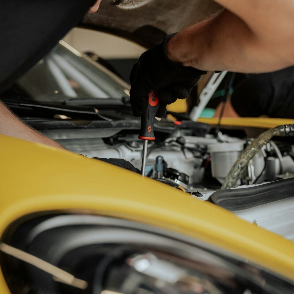 chris-kursikowski-WYEOO5vgfZ8-unsplash
